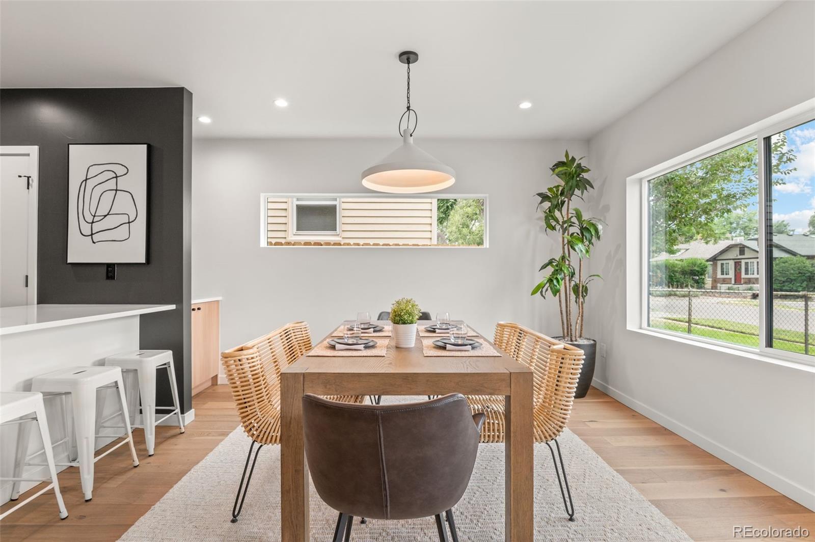 MLS Image #3 for 2124 s cherokee street,denver, Colorado