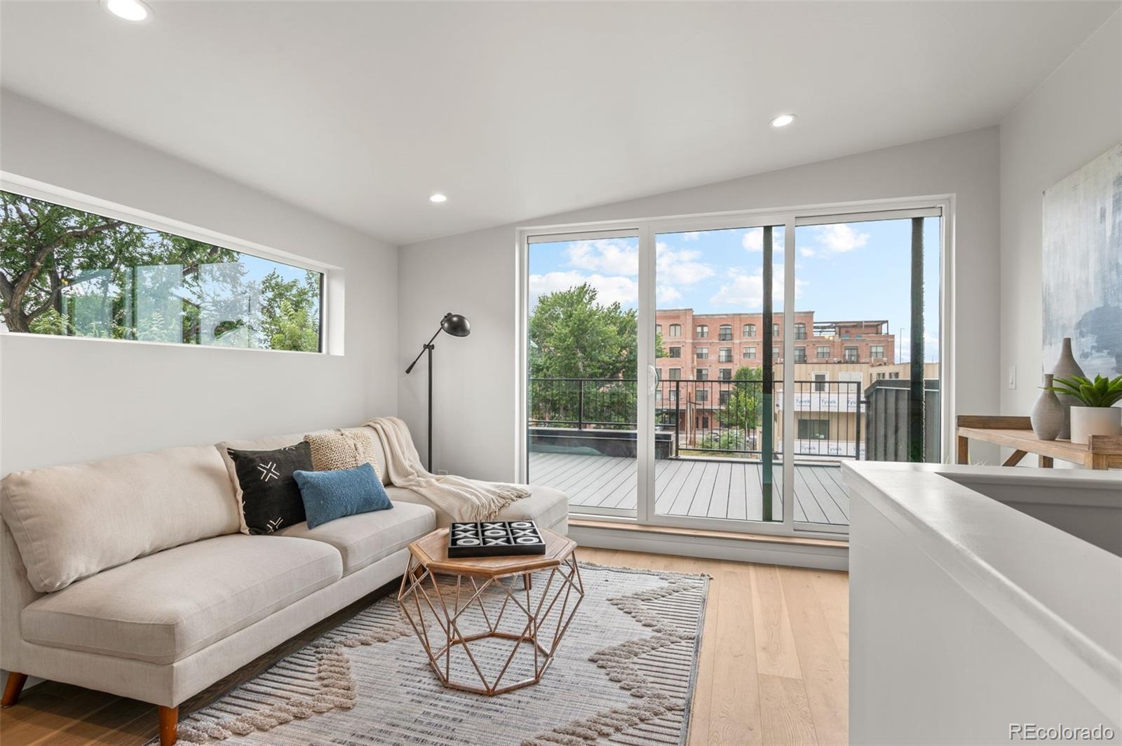 MLS Image #33 for 2124 s cherokee street,denver, Colorado