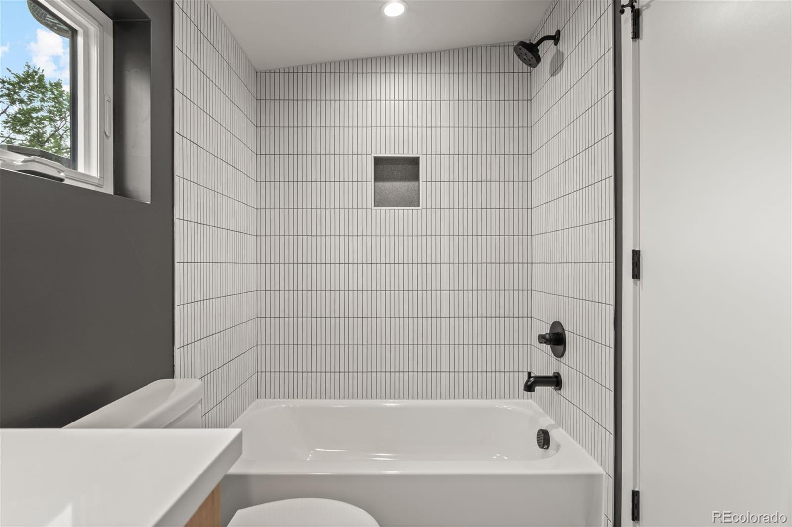 MLS Image #38 for 2124 s cherokee street,denver, Colorado