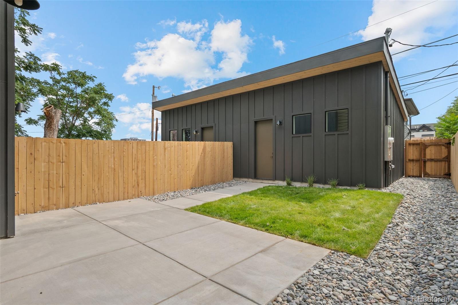 MLS Image #48 for 2124 s cherokee street,denver, Colorado