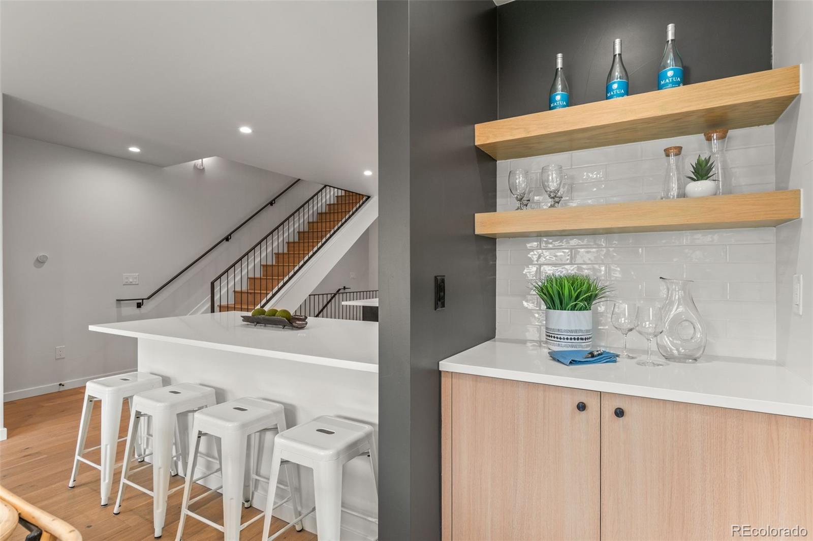 MLS Image #9 for 2124 s cherokee street,denver, Colorado