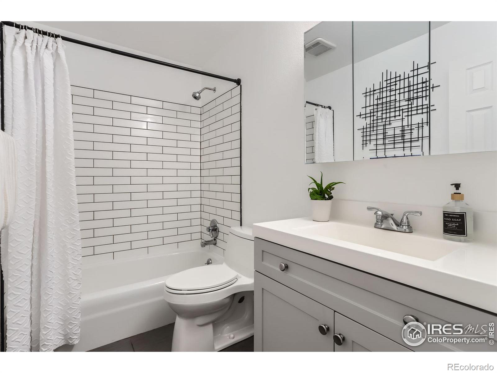 MLS Image #15 for 3375  chisholm trail,boulder, Colorado