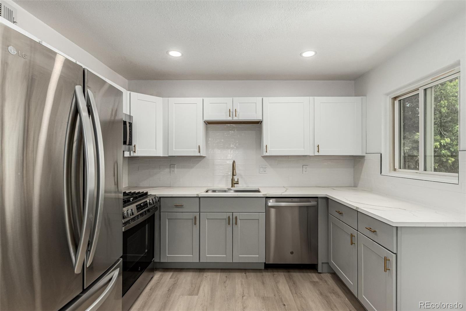 MLS Image #4 for 1000  worchester street,aurora, Colorado