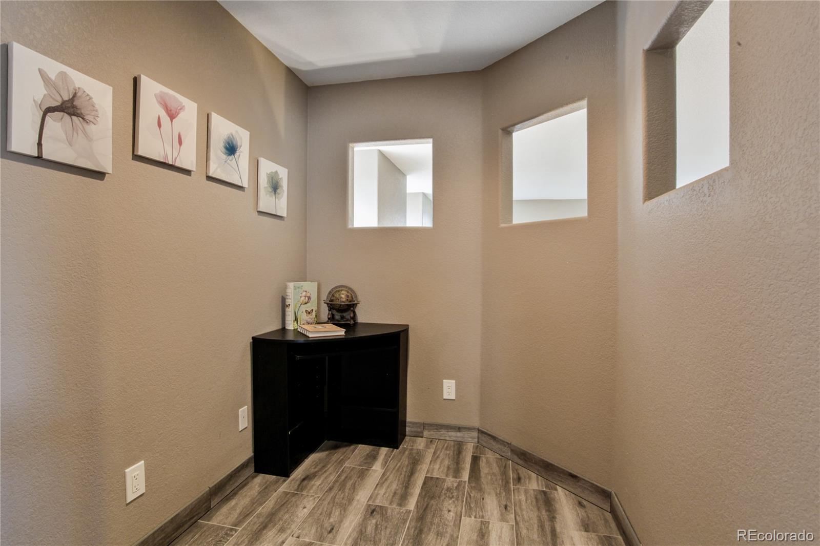 MLS Image #30 for 9644 s estes way,littleton, Colorado