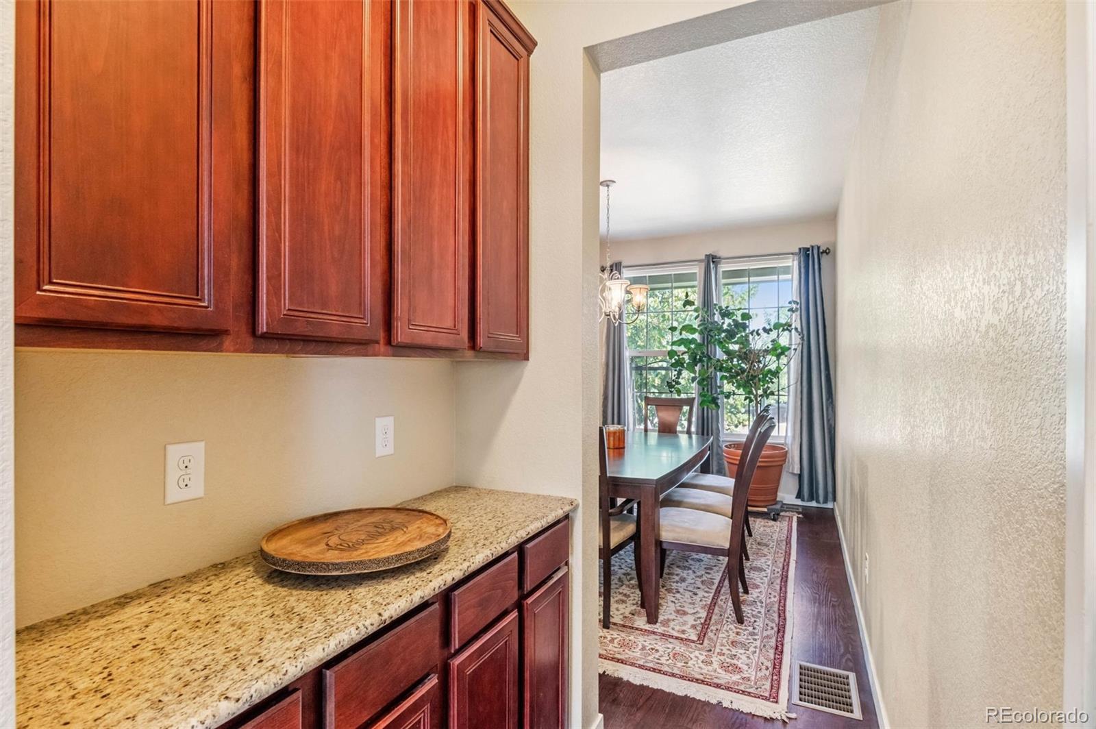 MLS Image #12 for 14119 w 89th loop,arvada, Colorado