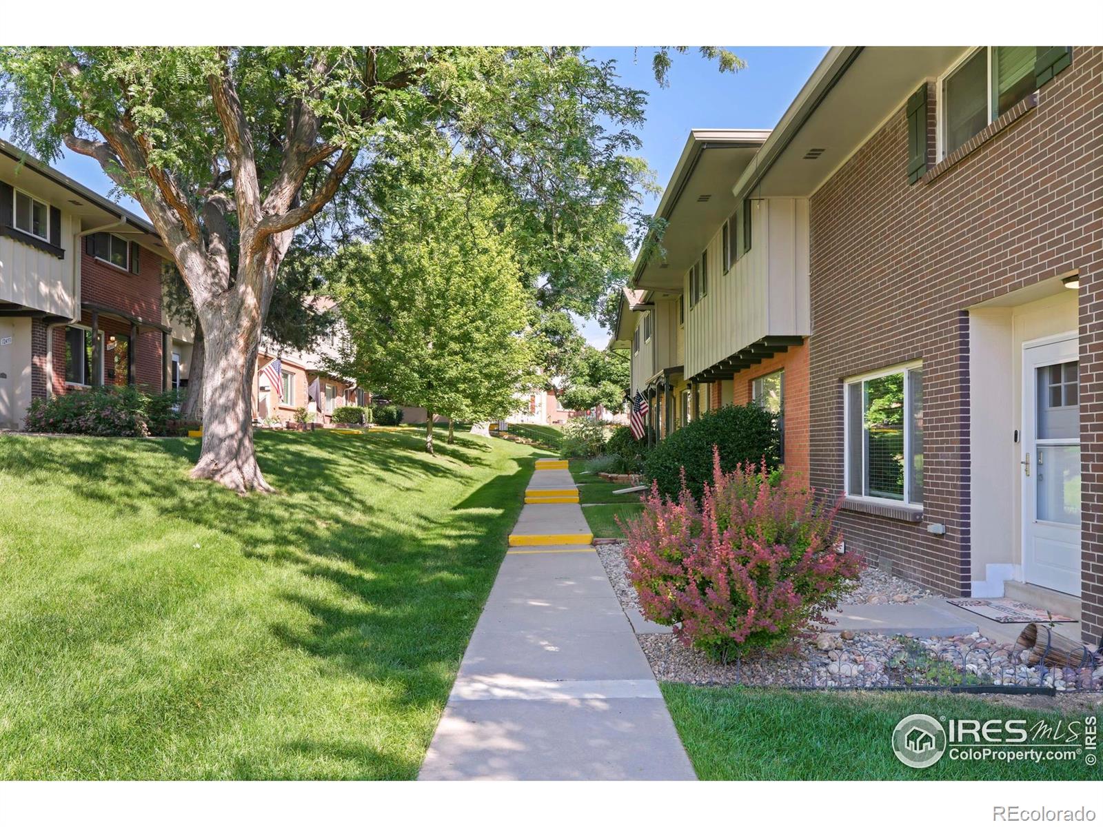 MLS Image #2 for 12425 w alameda drive,lakewood, Colorado