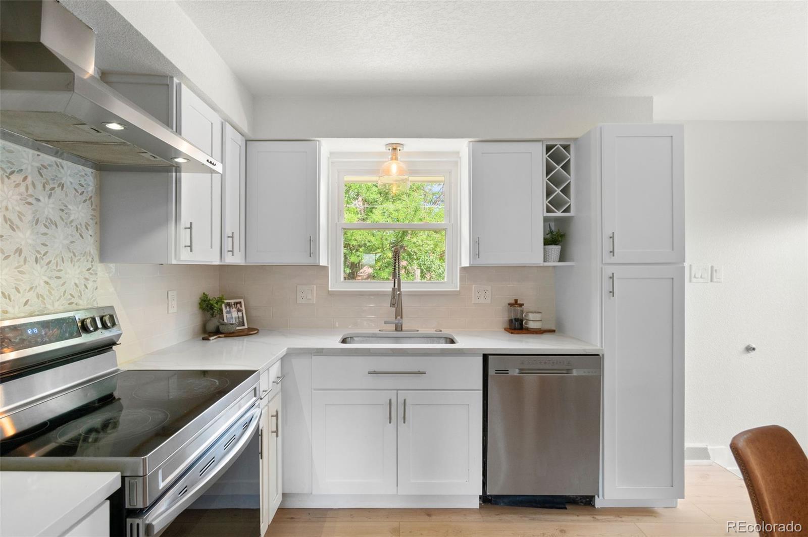 MLS Image #11 for 6922  vance street,arvada, Colorado