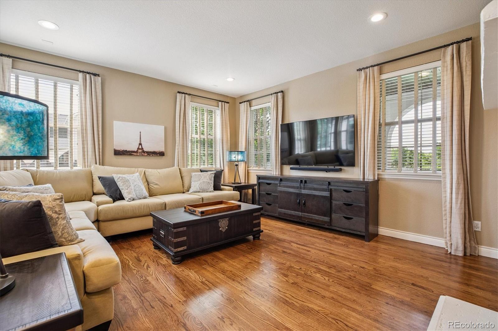 MLS Image #13 for 8526 e 35th avenue,denver, Colorado