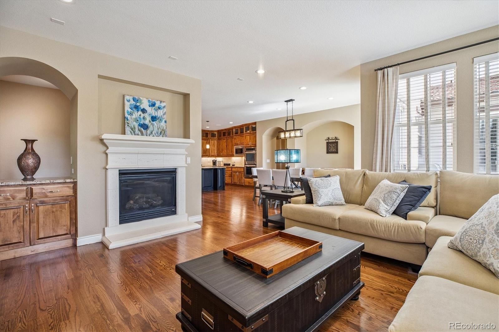 MLS Image #14 for 8526 e 35th avenue,denver, Colorado