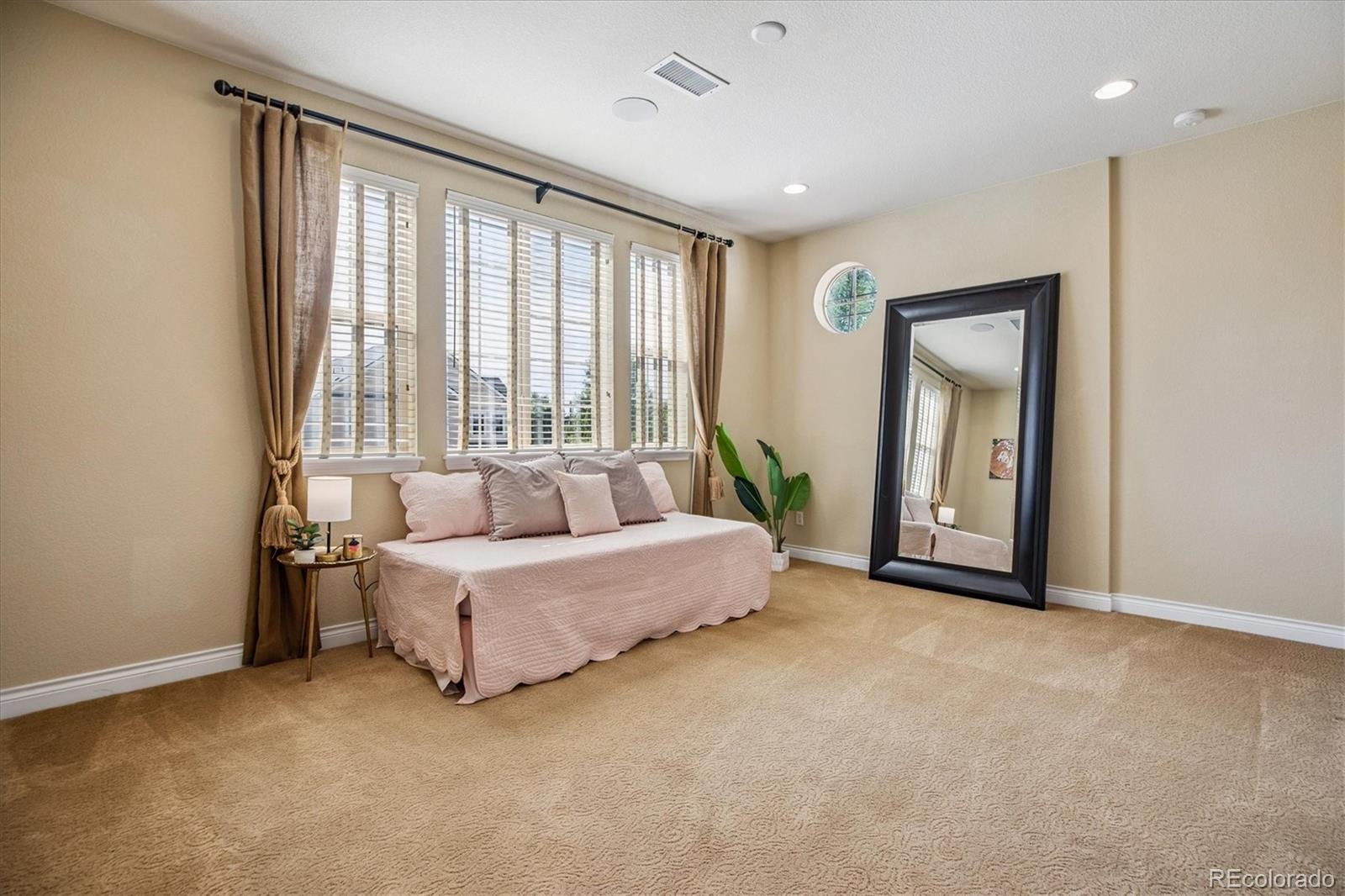 MLS Image #28 for 8526 e 35th avenue,denver, Colorado