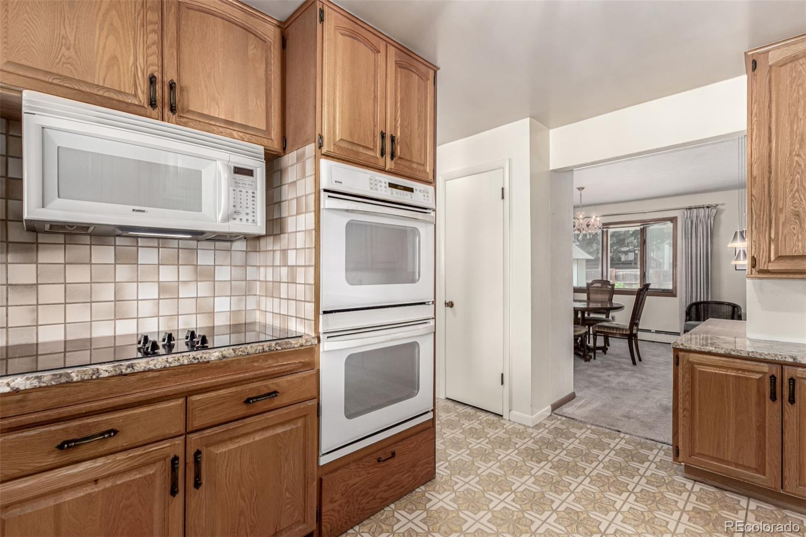 MLS Image #11 for 2199 s harlan street,denver, Colorado