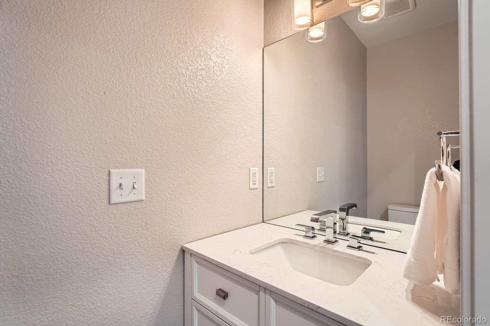 MLS Image #14 for 1531  vrain street,denver, Colorado