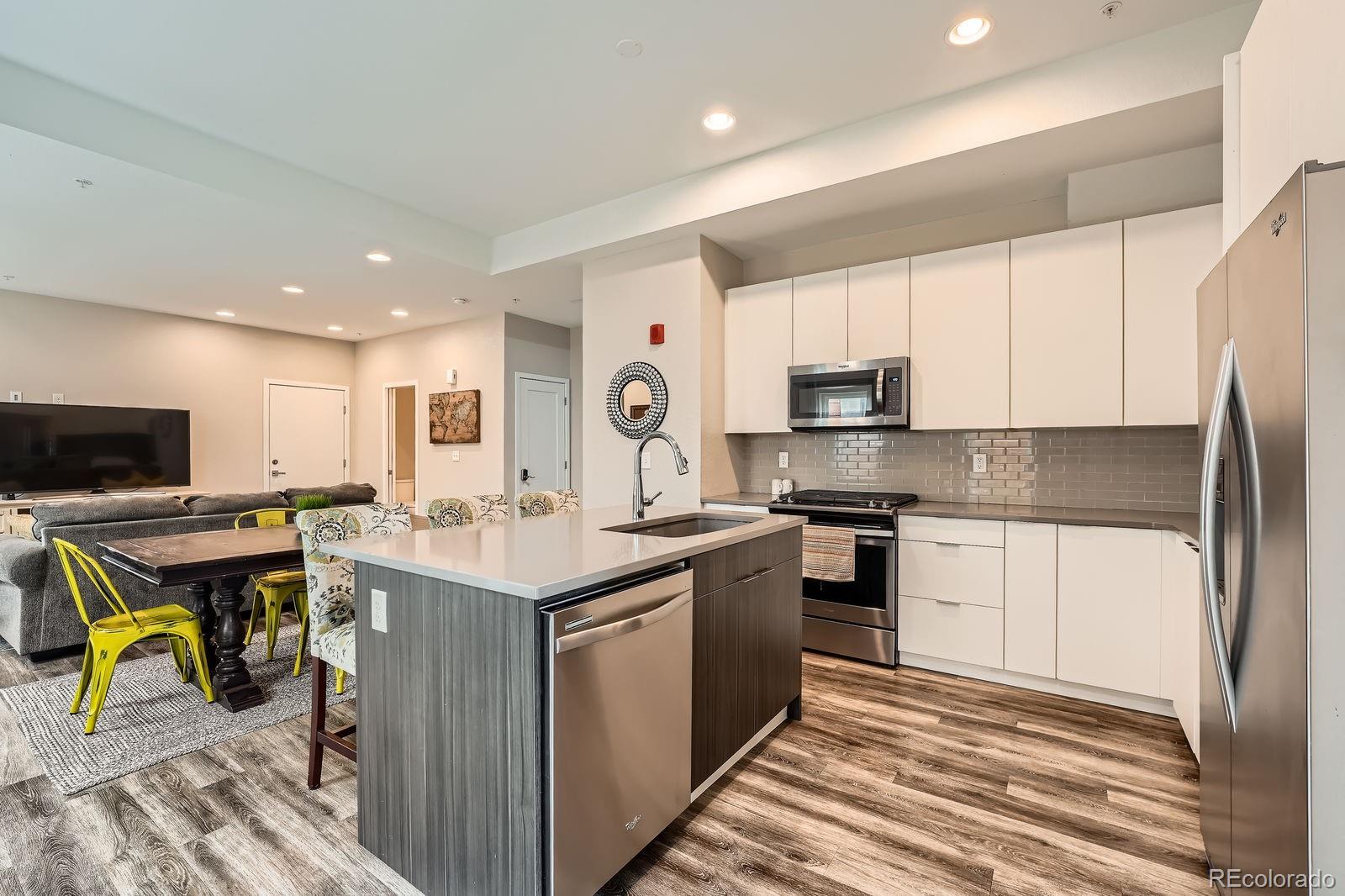 MLS Image #7 for 1531  vrain street,denver, Colorado