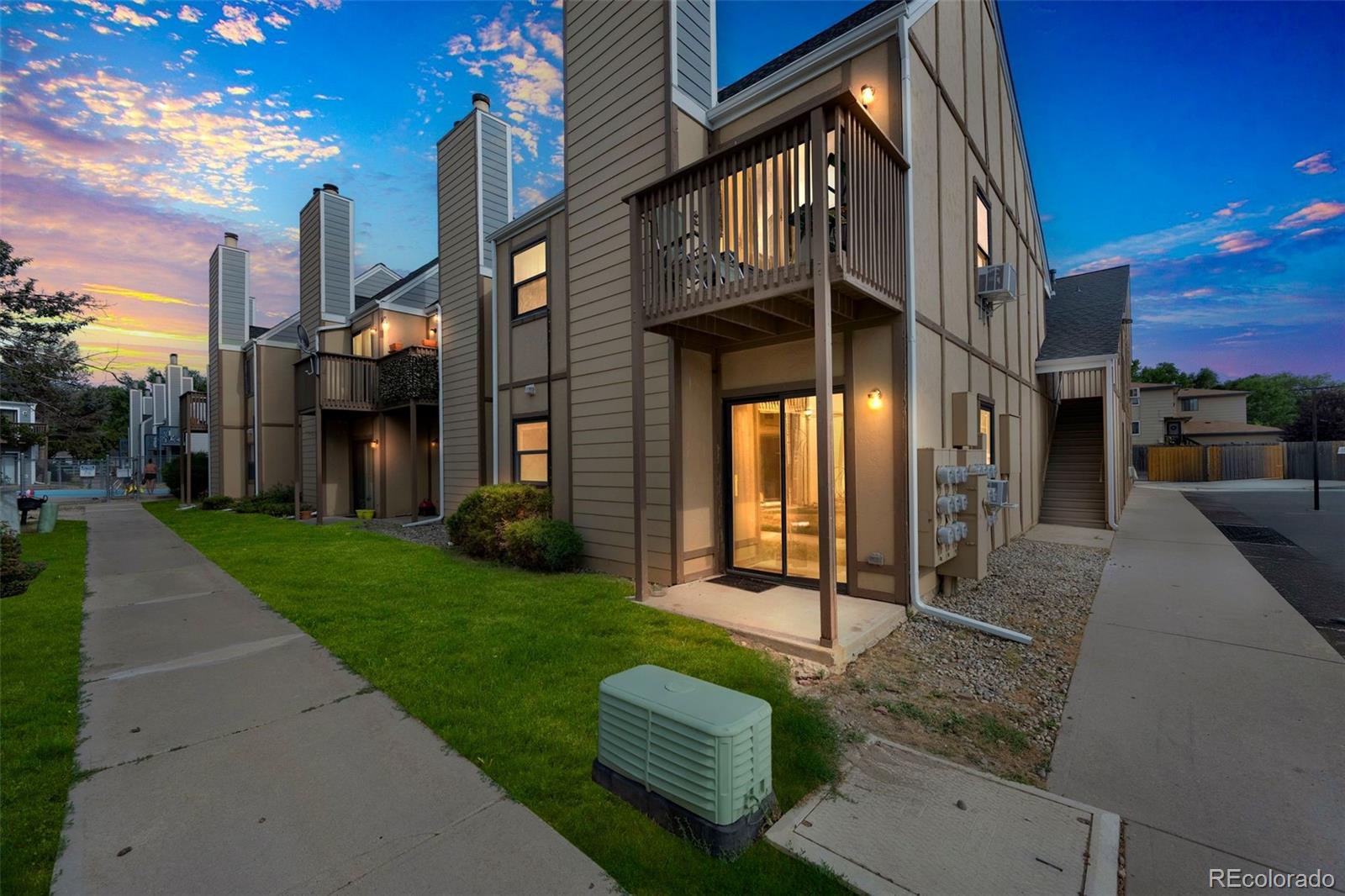 MLS Image #0 for 225 e 8th avenue,longmont, Colorado