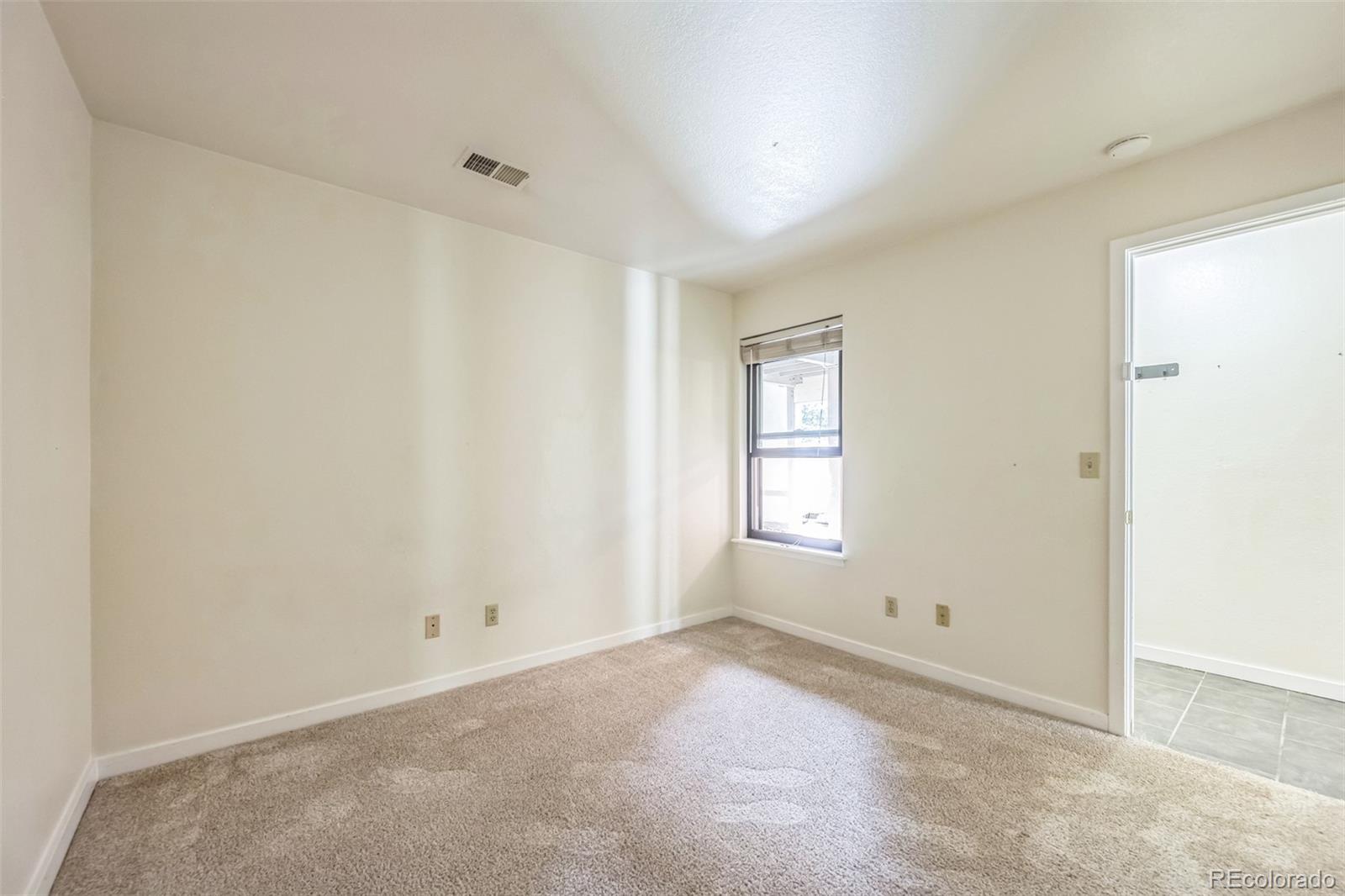 MLS Image #11 for 225 e 8th avenue,longmont, Colorado