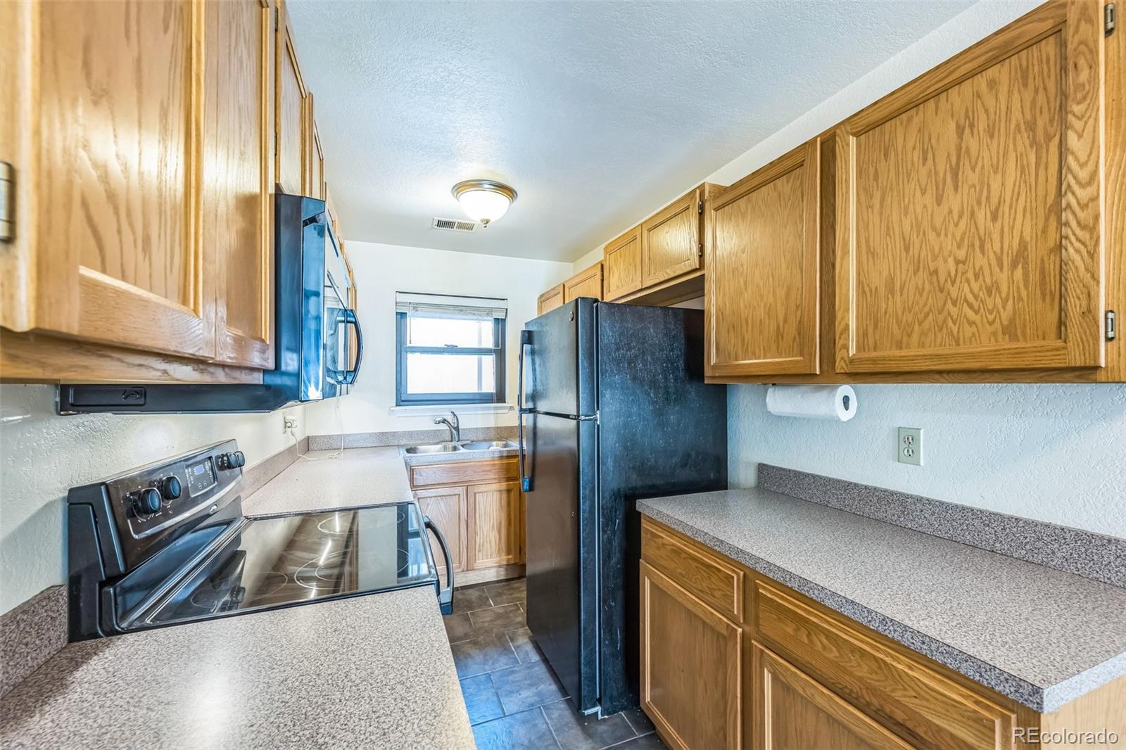 MLS Image #3 for 225 e 8th avenue,longmont, Colorado