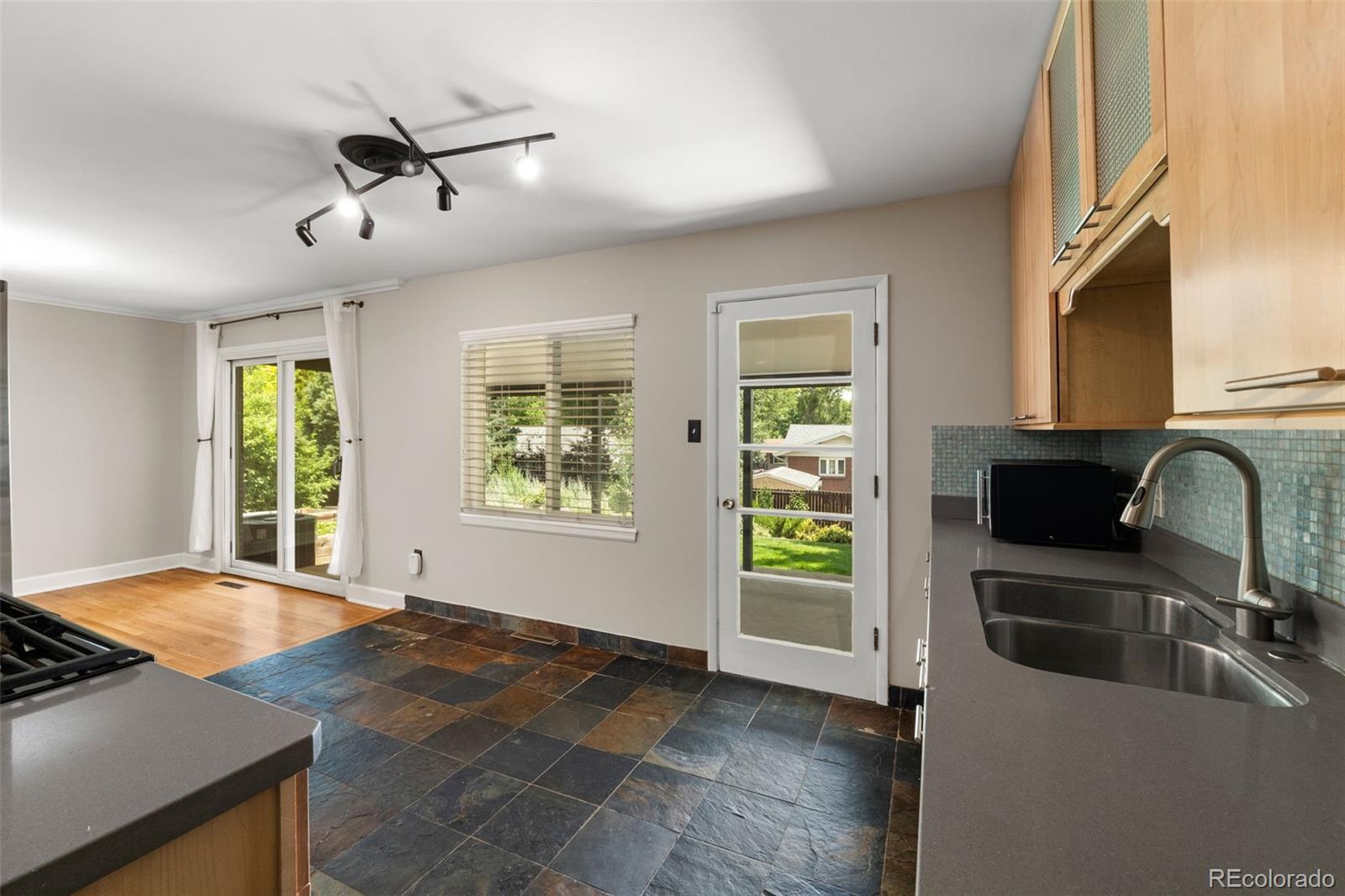 MLS Image #11 for 2672 s magnolia street,denver, Colorado