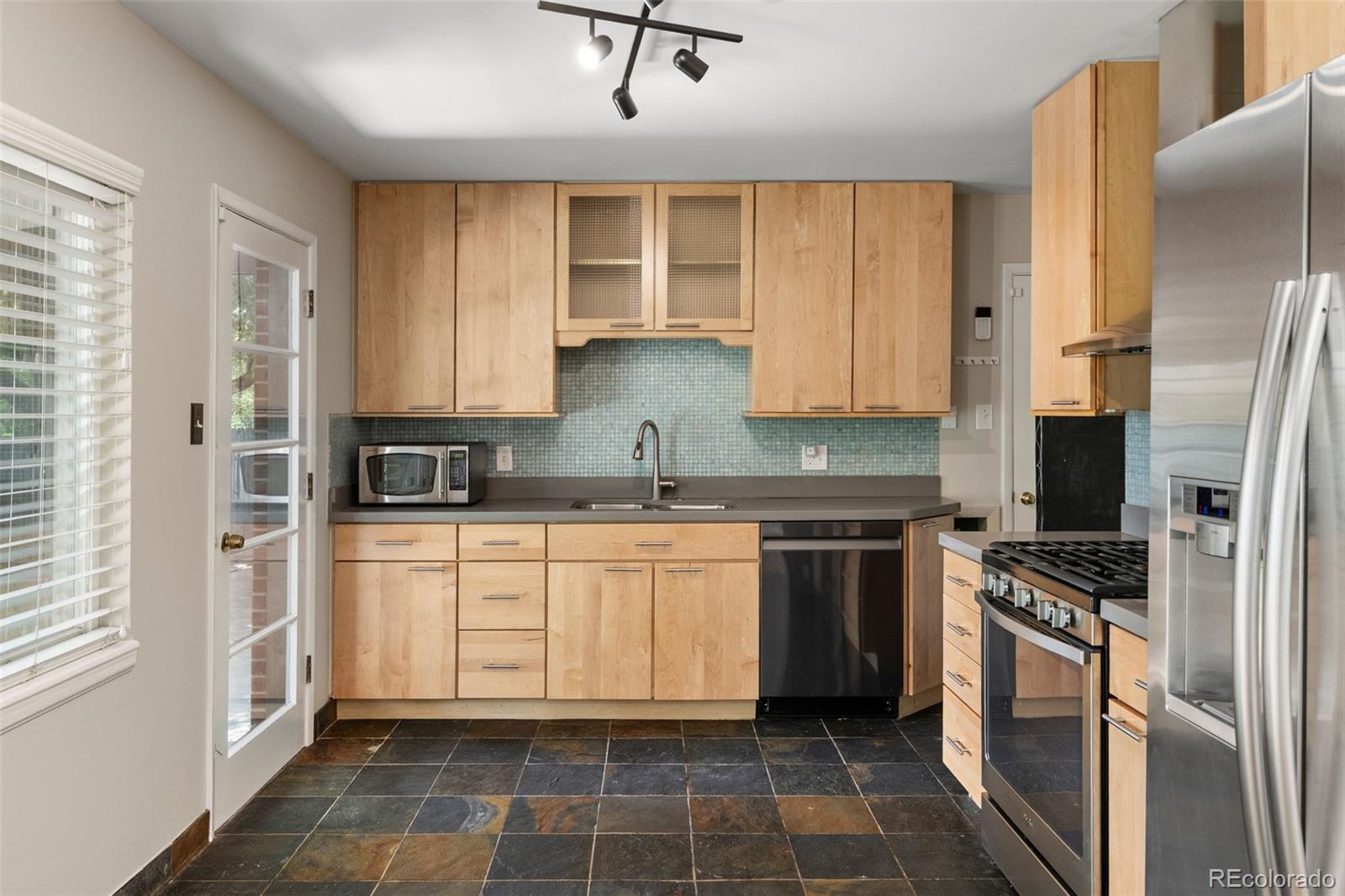 MLS Image #7 for 2672 s magnolia street,denver, Colorado
