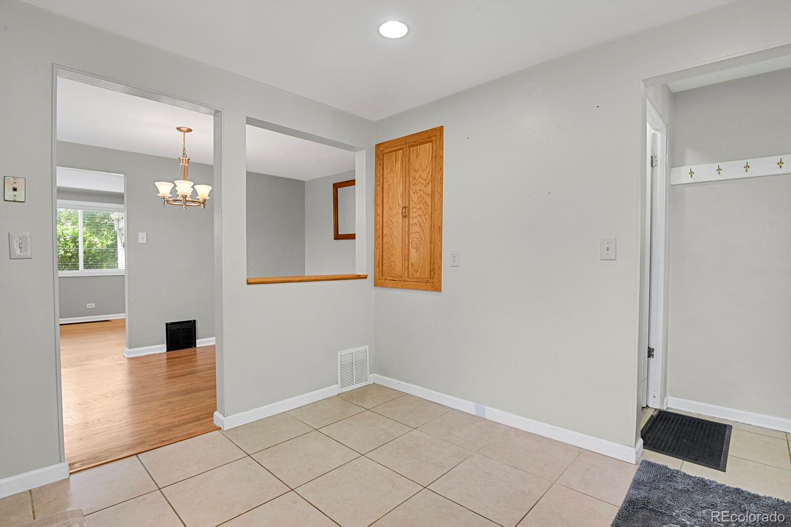 MLS Image #12 for 1720 s madison street,denver, Colorado