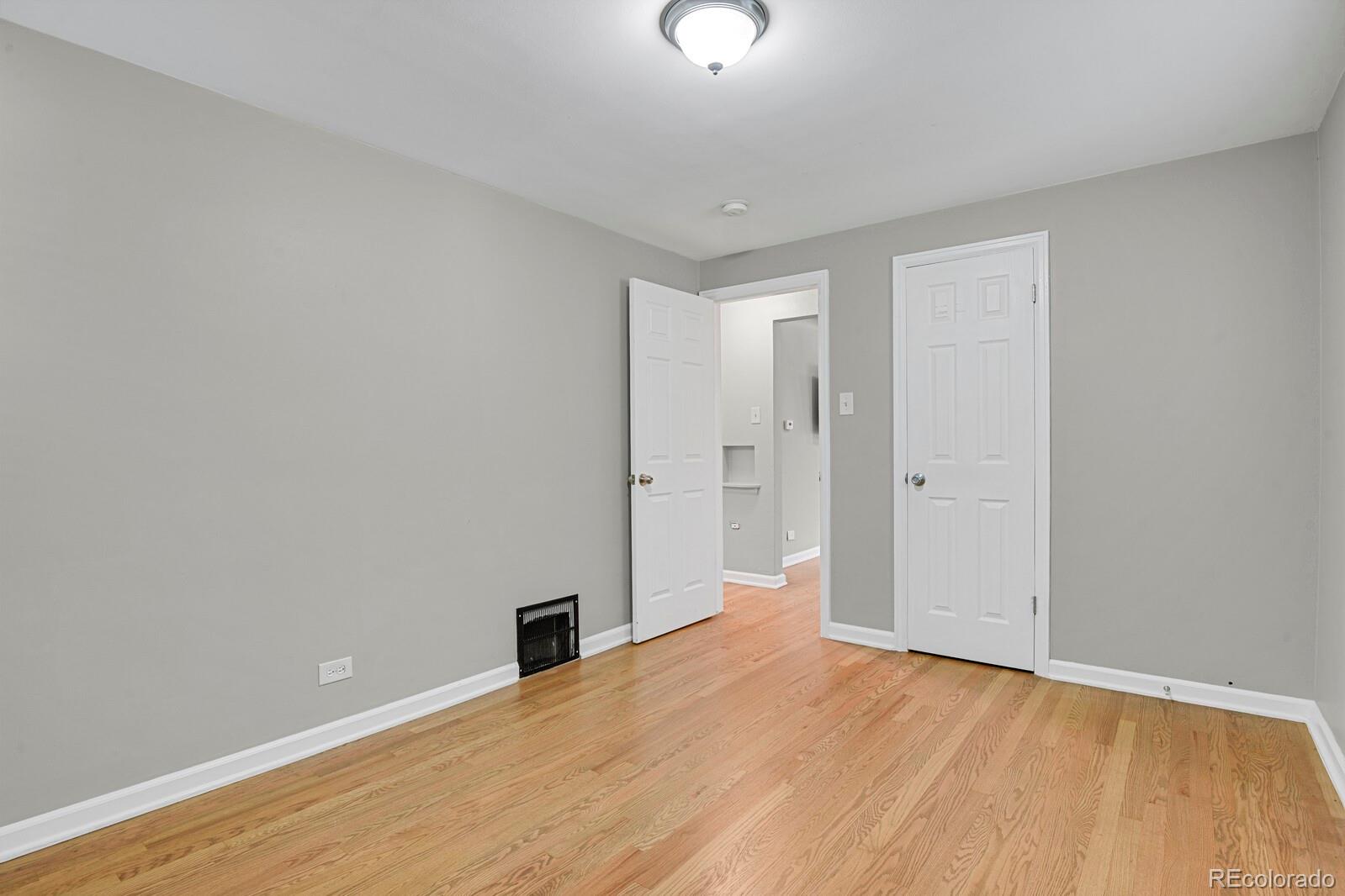 MLS Image #16 for 1720 s madison street,denver, Colorado