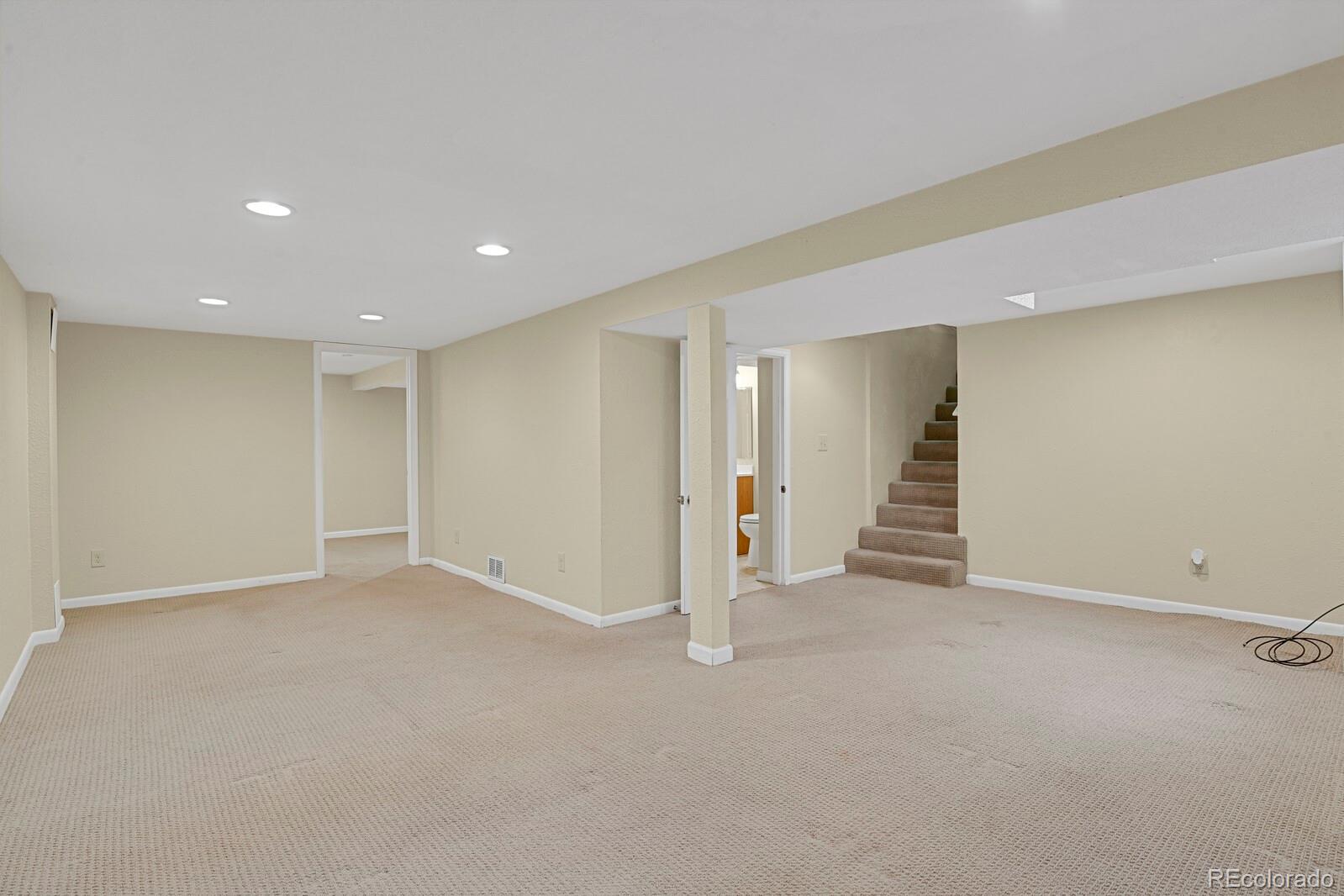 MLS Image #23 for 1720 s madison street,denver, Colorado