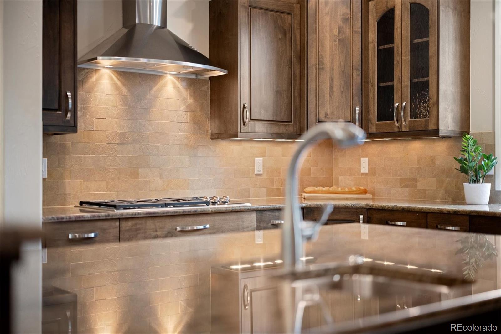MLS Image #12 for 174 s jersey street,denver, Colorado