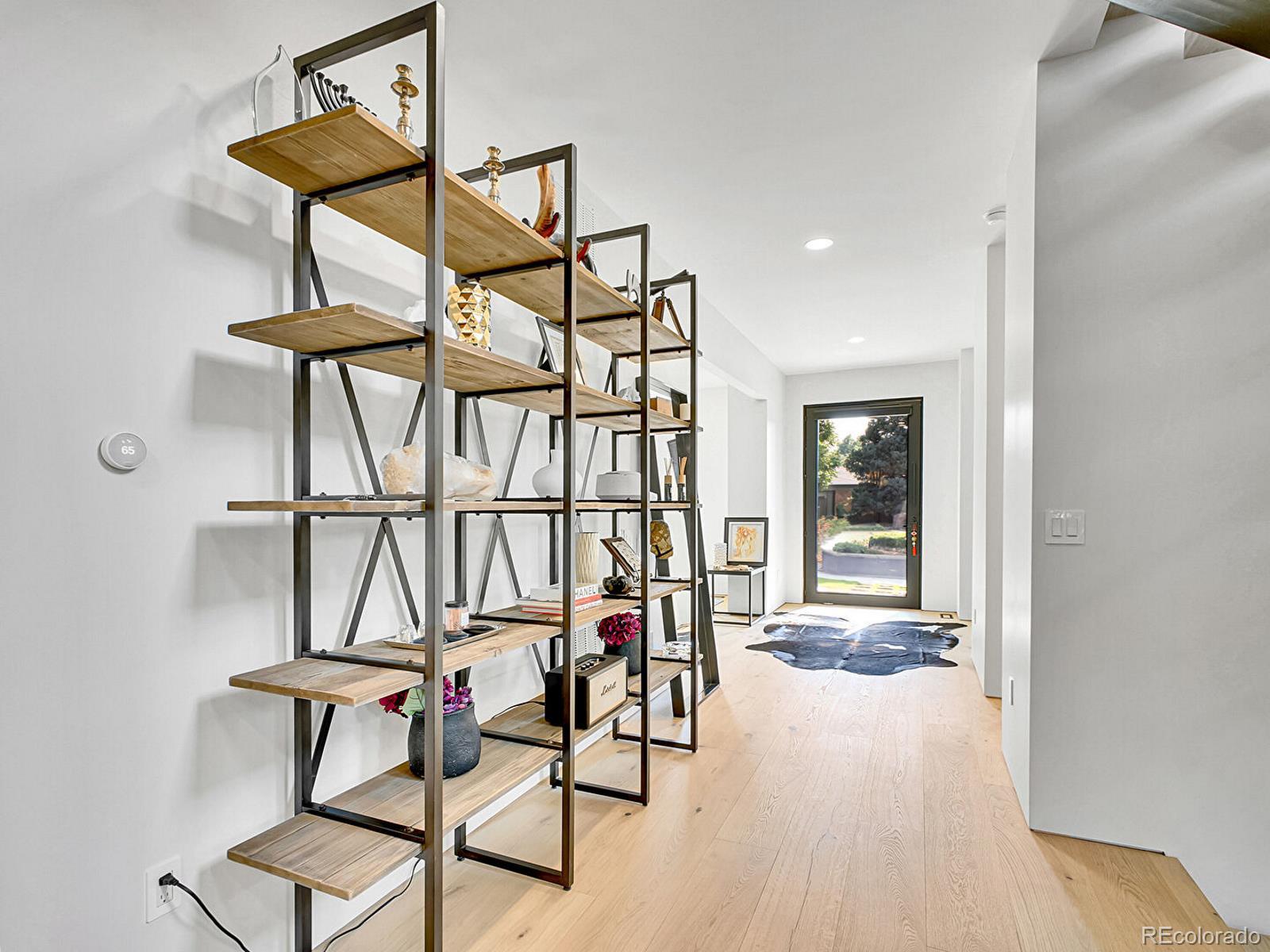 MLS Image #15 for 300  oneida street,denver, Colorado