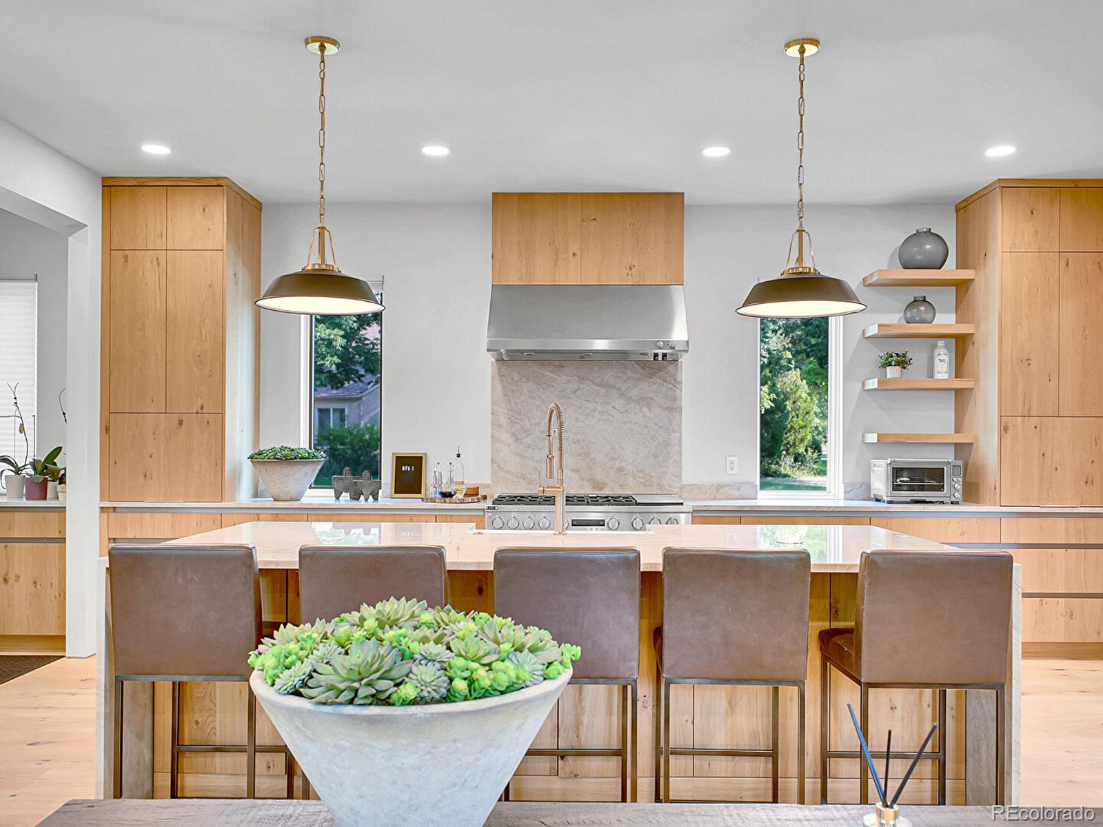 MLS Image #6 for 300  oneida street,denver, Colorado