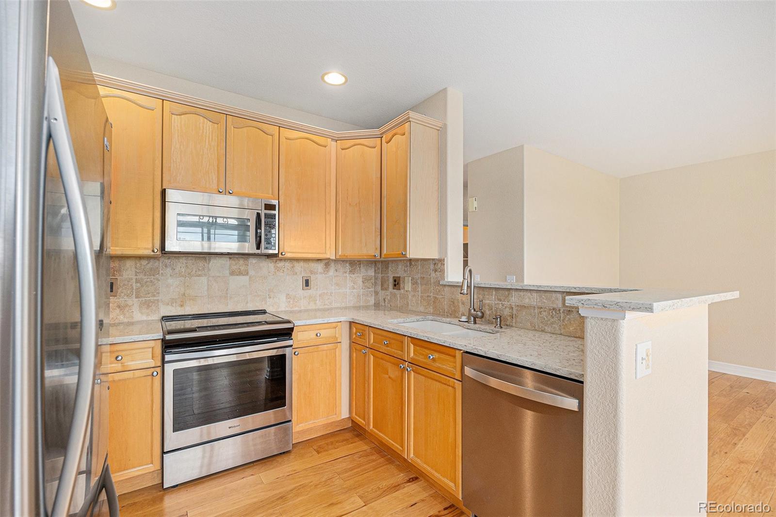 MLS Image #5 for 9538 w san juan circle,littleton, Colorado