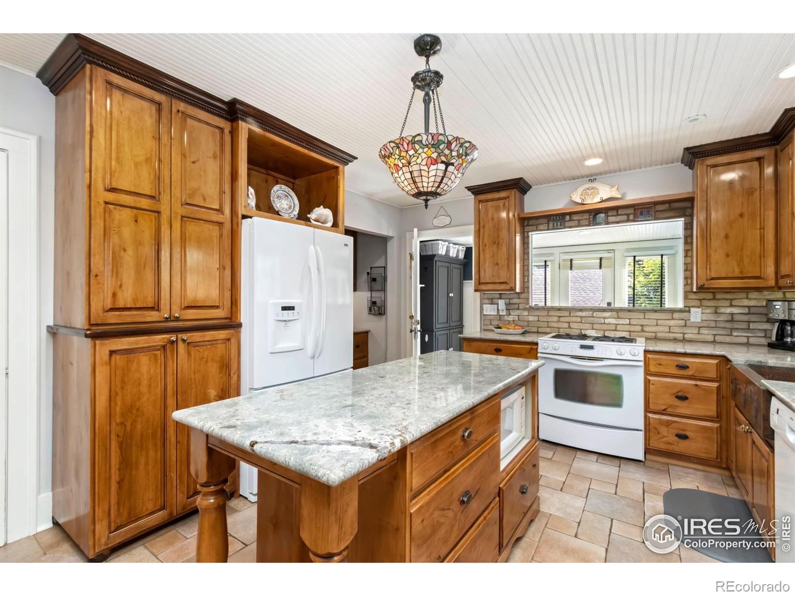 MLS Image #7 for 828  peterson street,fort collins, Colorado