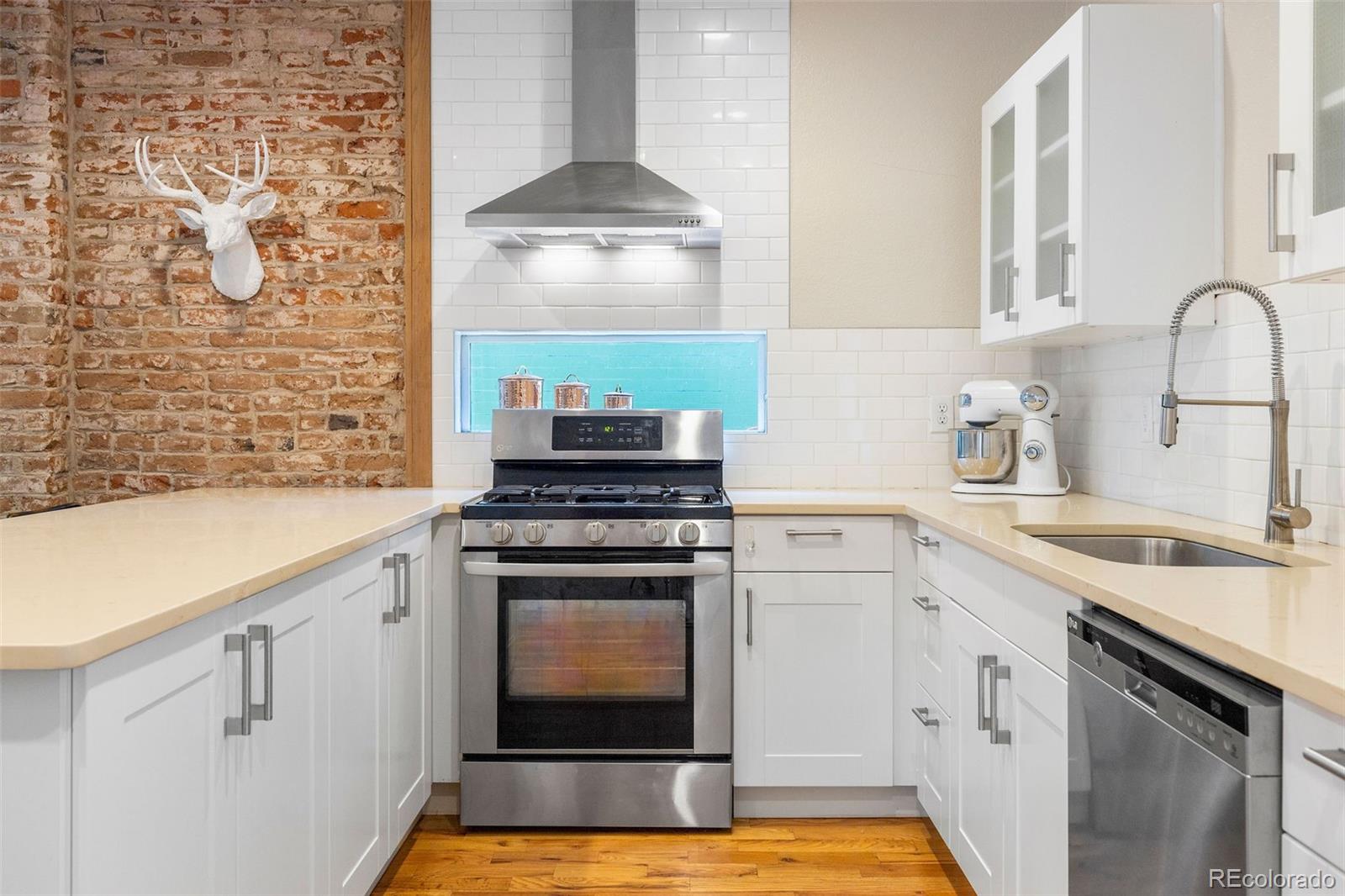 MLS Image #12 for 1753 w 36th avenue,denver, Colorado