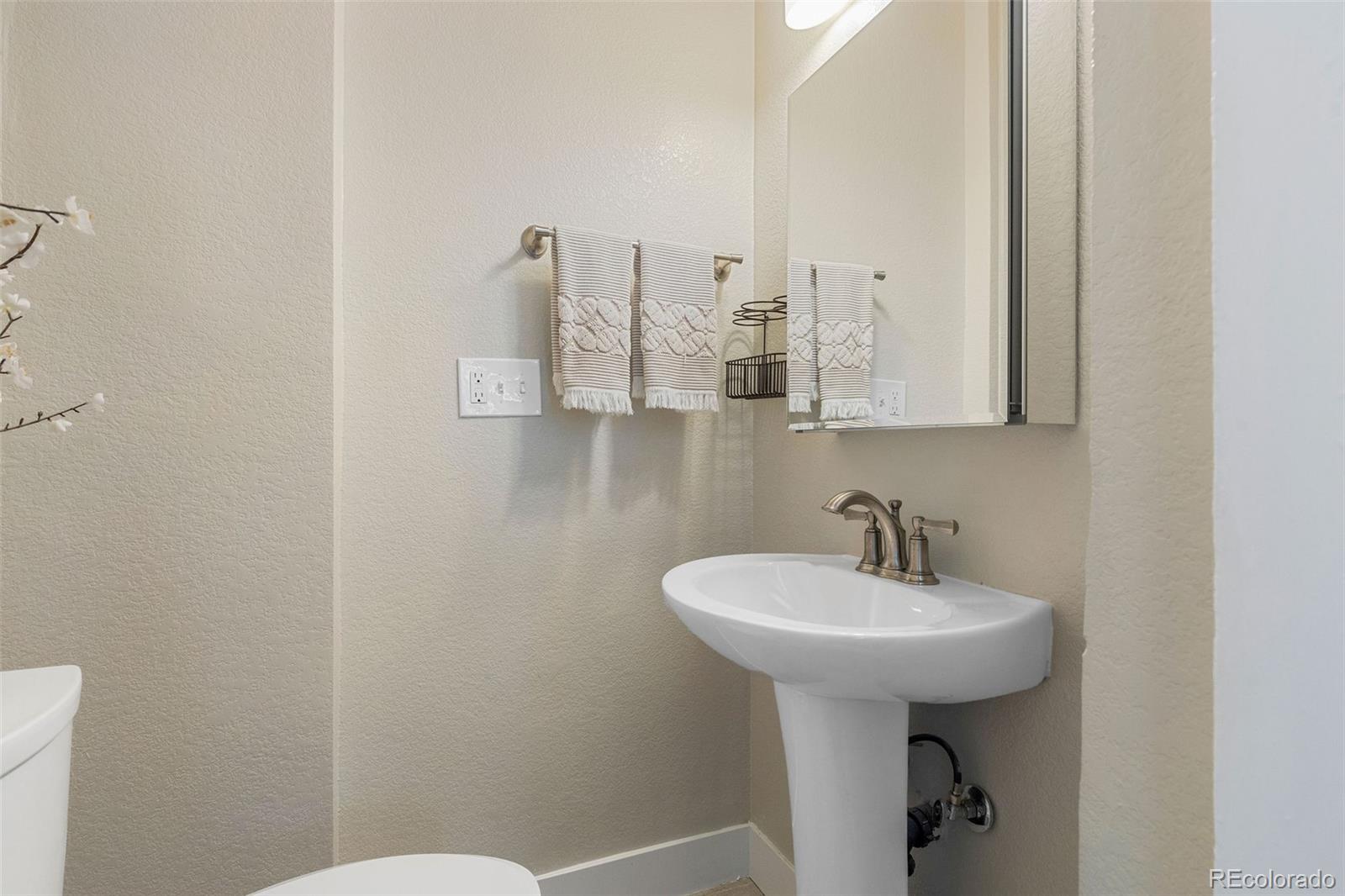 MLS Image #21 for 1753 w 36th avenue,denver, Colorado