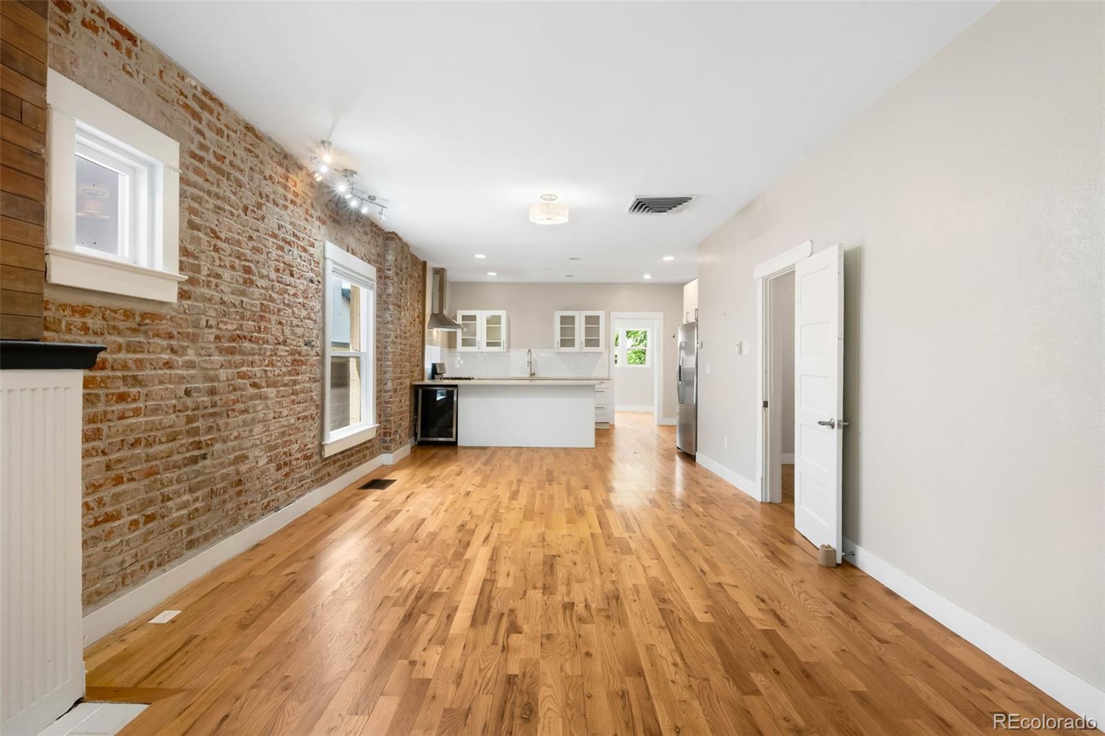 MLS Image #5 for 1753 w 36th avenue,denver, Colorado