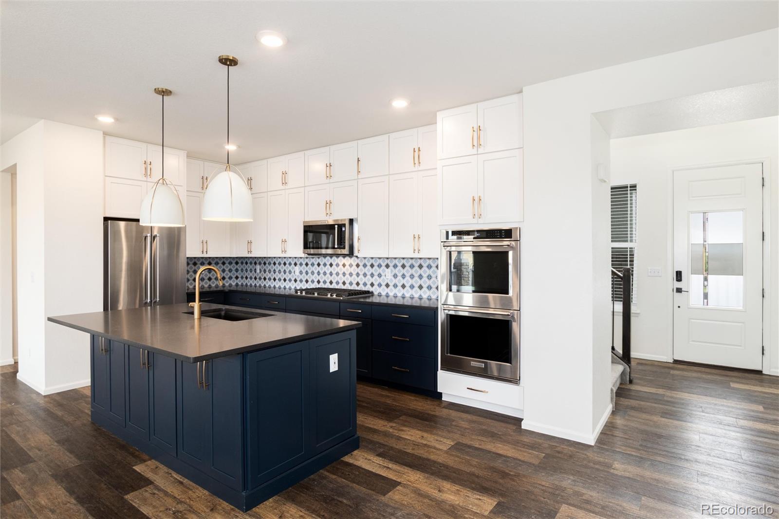 MLS Image #11 for 17273 w 93rd place,arvada, Colorado