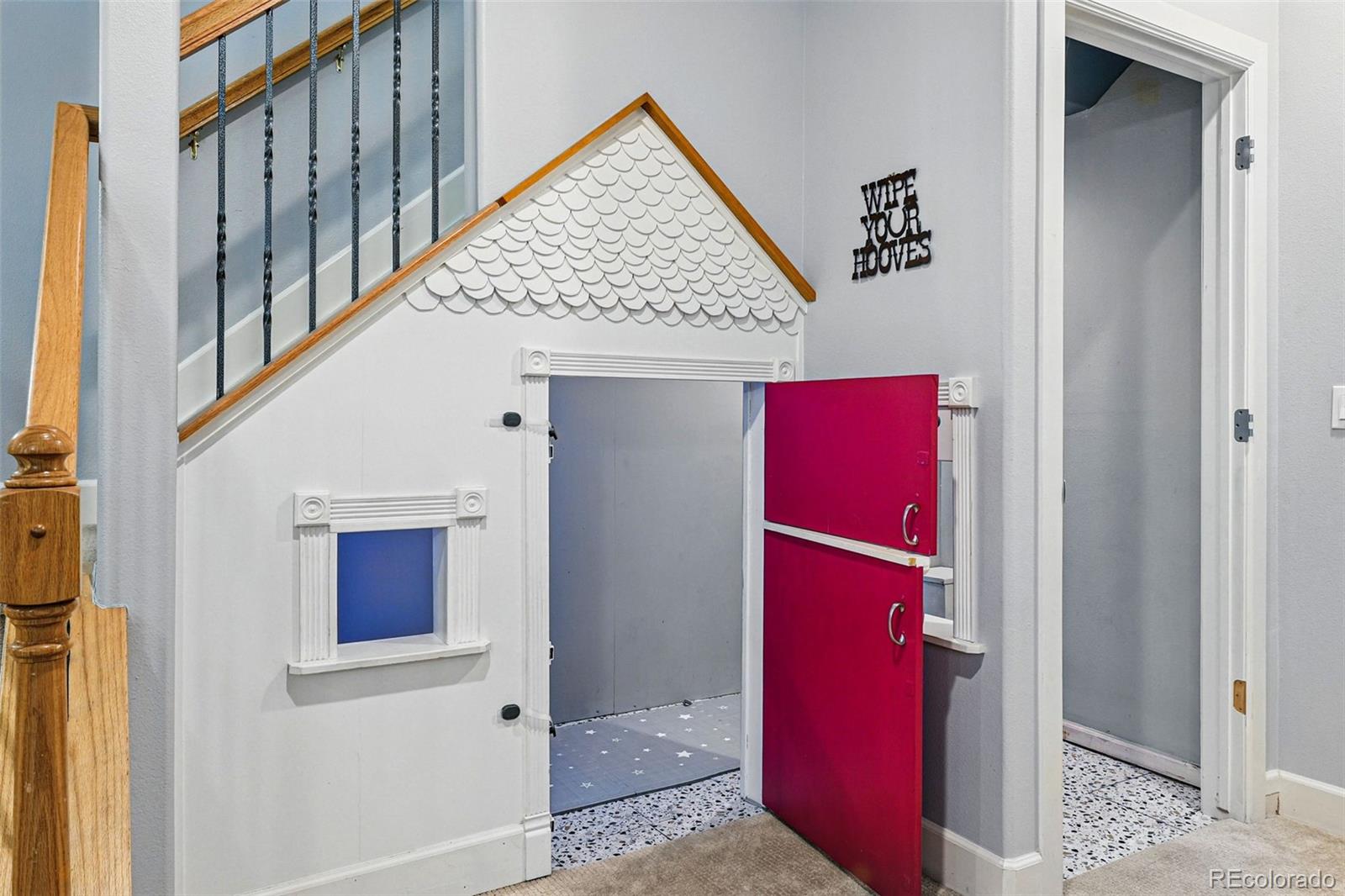 MLS Image #39 for 557 s clarkson street,denver, Colorado