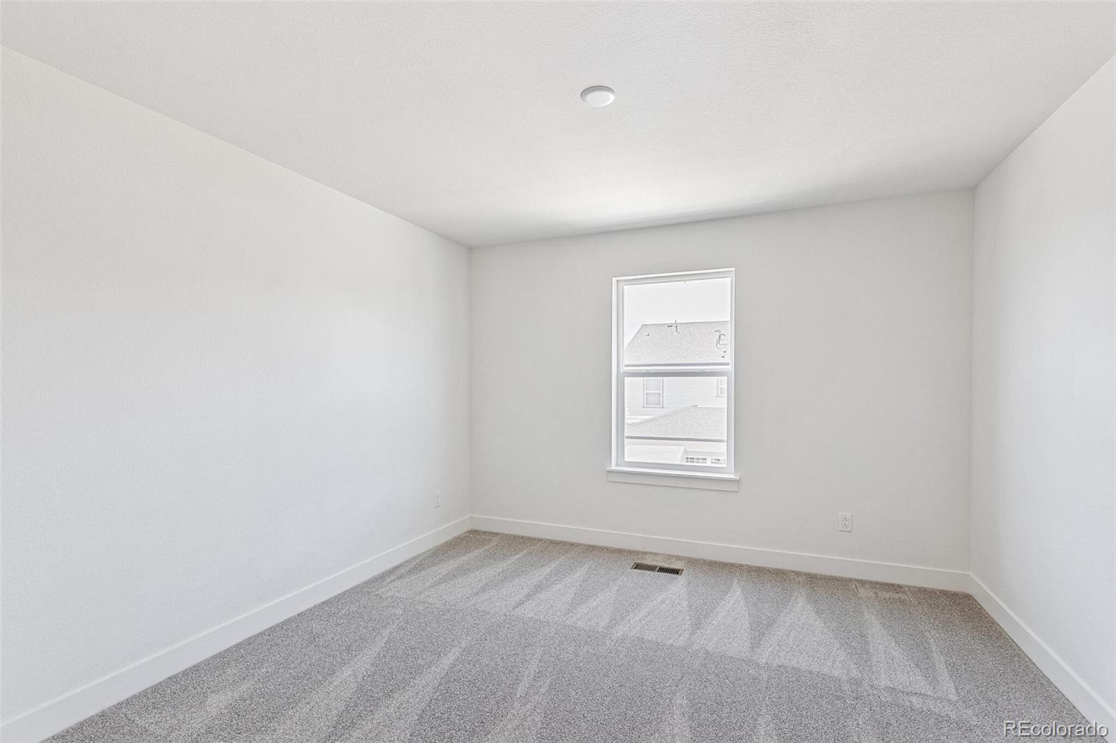 MLS Image #19 for 28564 e 6th place,watkins, Colorado