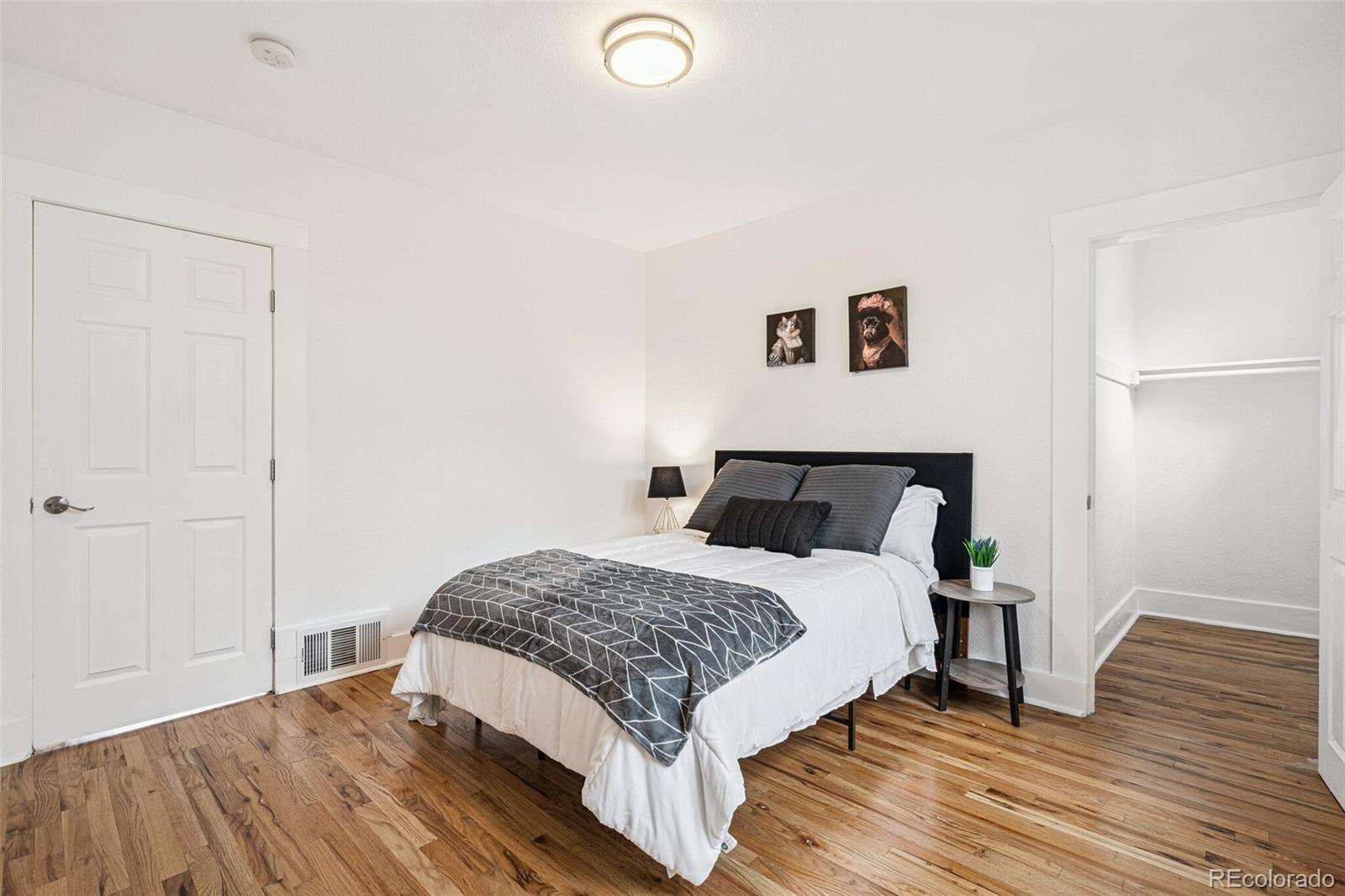 MLS Image #7 for 2800 n fillmore street,denver, Colorado