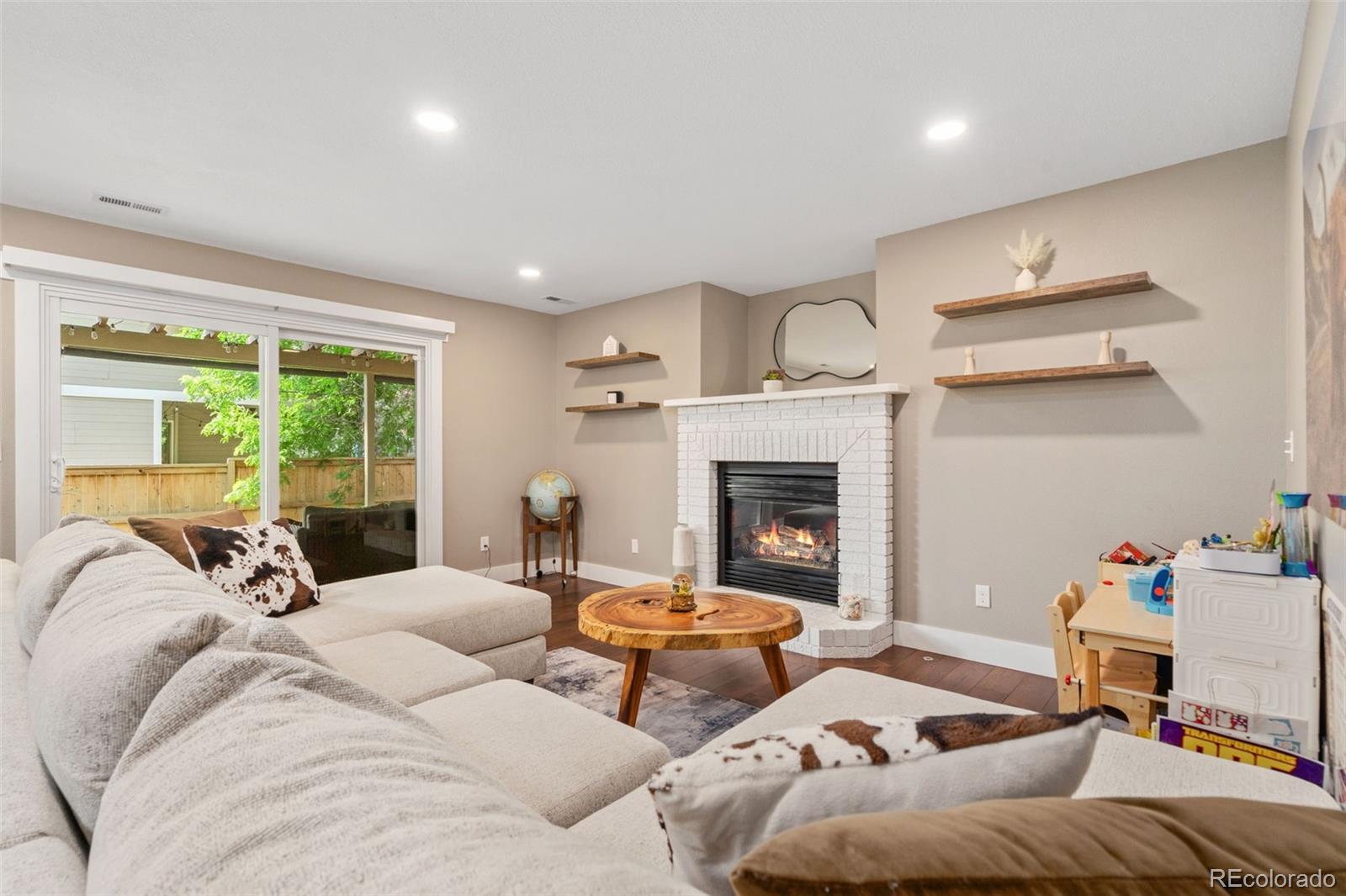 MLS Image #11 for 1901  glenview court,fort collins, Colorado