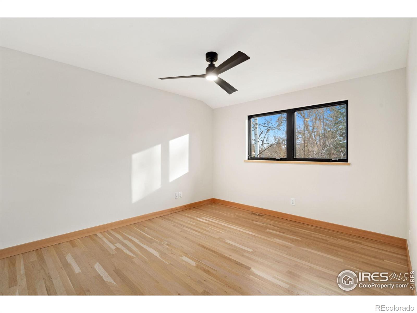 MLS Image #21 for 418 n grant avenue,fort collins, Colorado