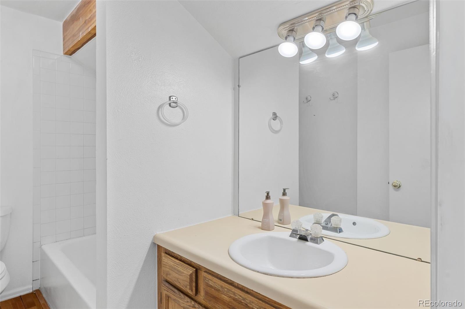 MLS Image #31 for 323 s taft court,louisville, Colorado
