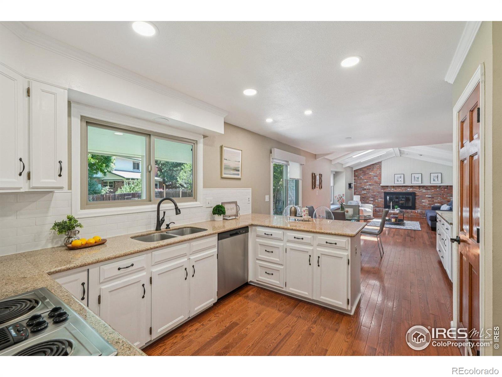 MLS Image #12 for 11290  ranch place,denver, Colorado