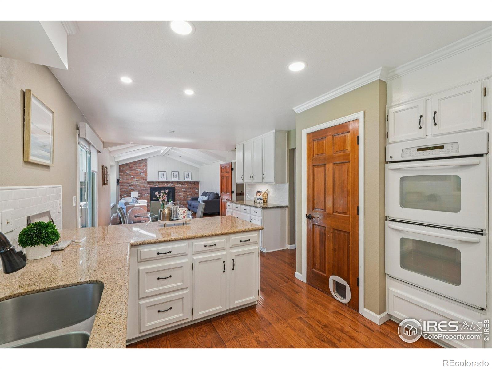 MLS Image #15 for 11290  ranch place,denver, Colorado