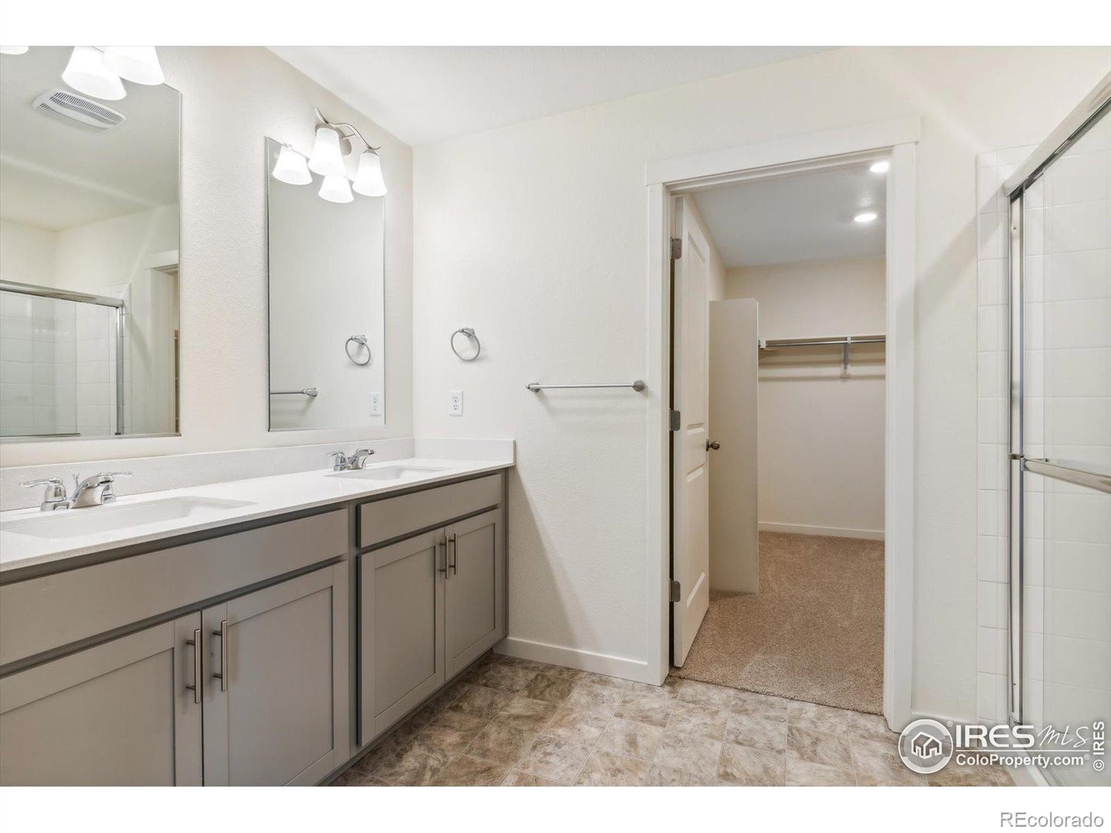 MLS Image #14 for 9929  ceylon court,commerce city, Colorado