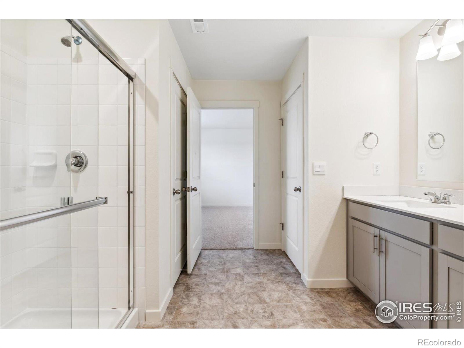 MLS Image #15 for 9929  ceylon court,commerce city, Colorado