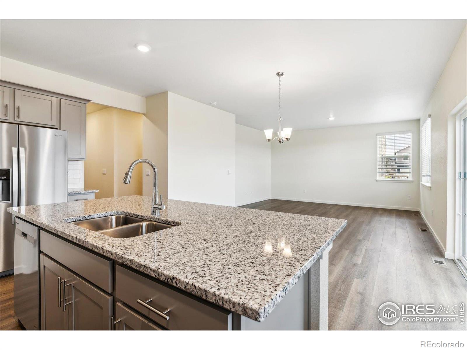MLS Image #8 for 9929  ceylon court,commerce city, Colorado