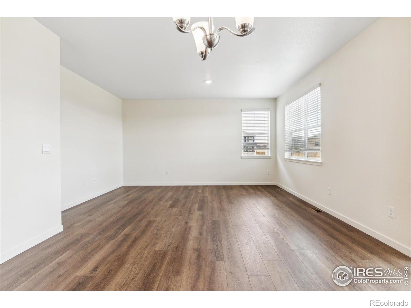 MLS Image #9 for 9929  ceylon court,commerce city, Colorado