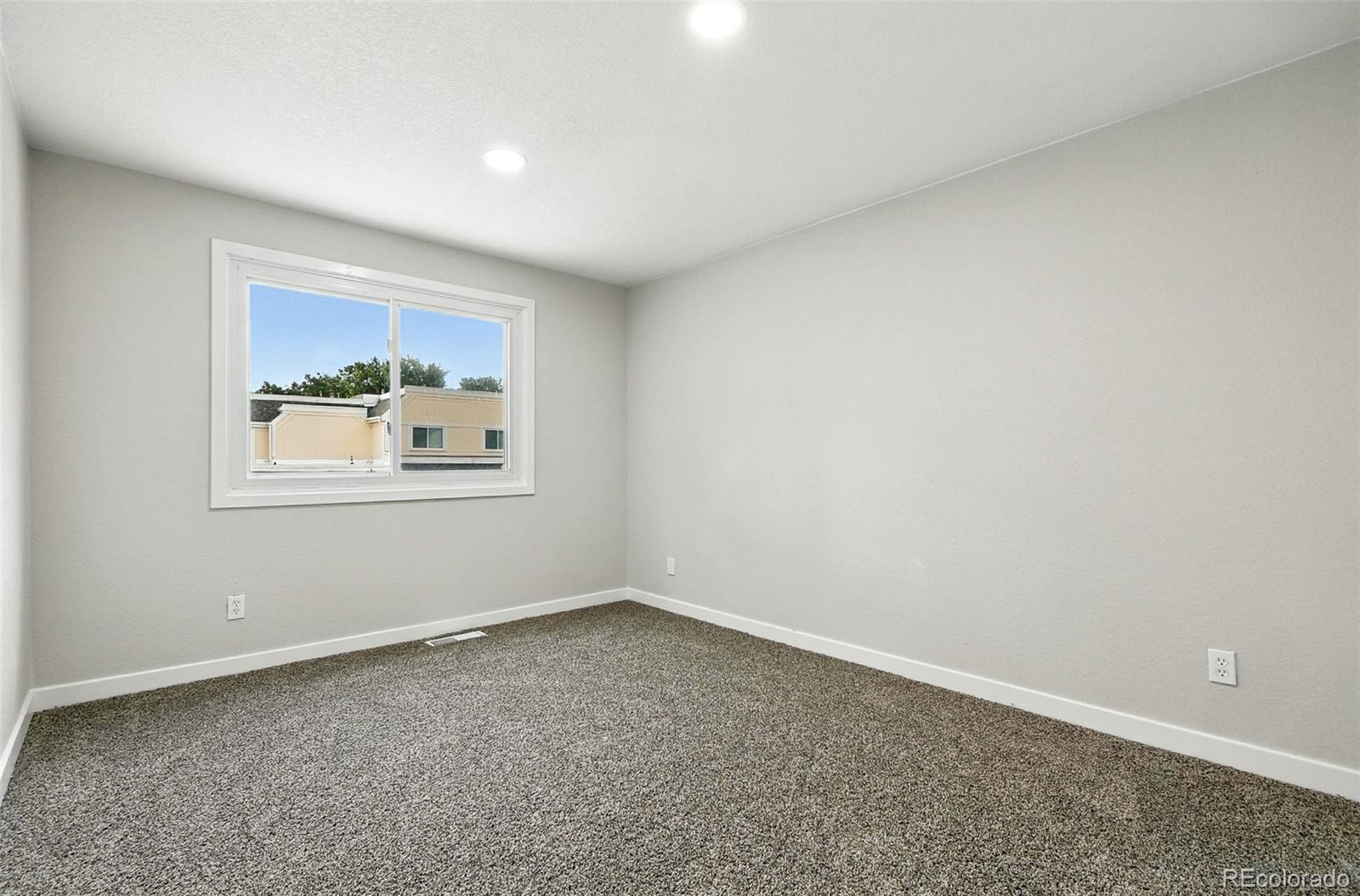 MLS Image #26 for 2976 s parker court,aurora, Colorado