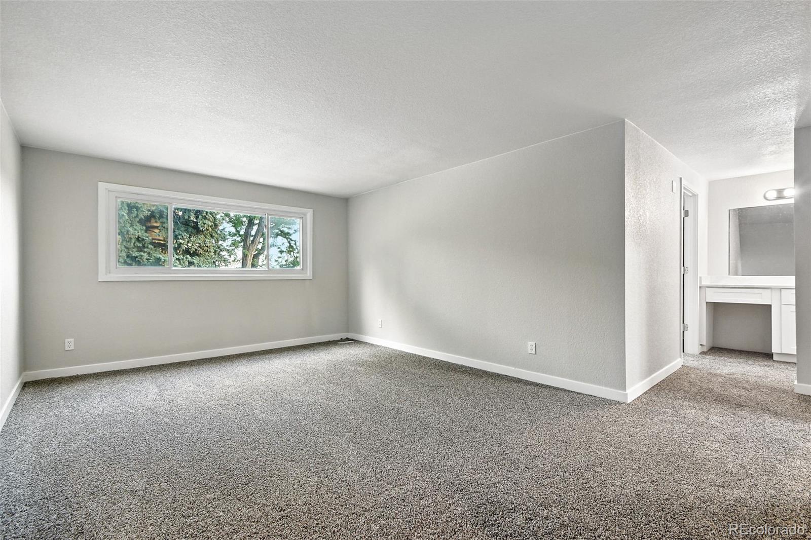 MLS Image #33 for 2976 s parker court,aurora, Colorado
