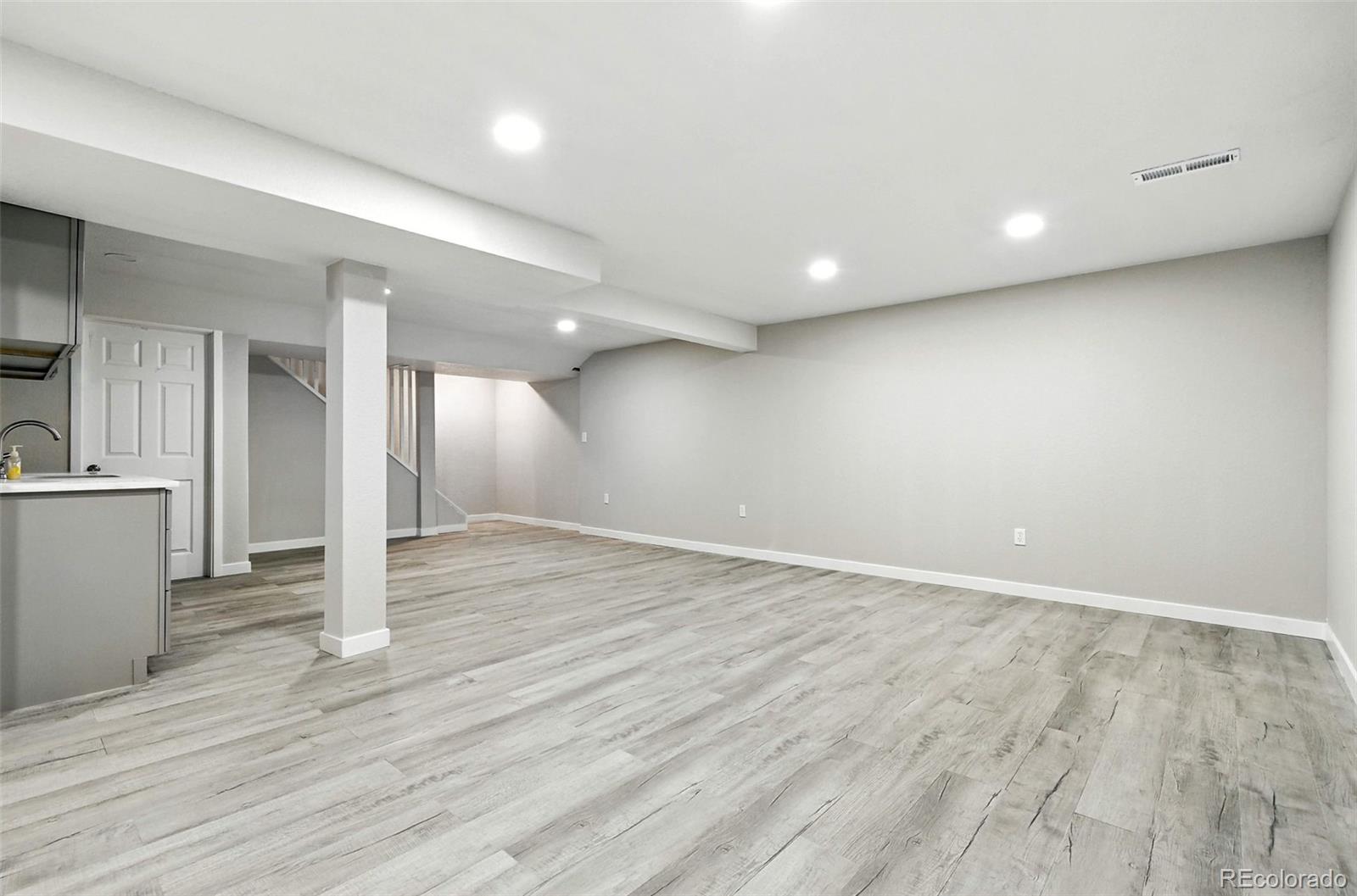 MLS Image #39 for 2976 s parker court,aurora, Colorado