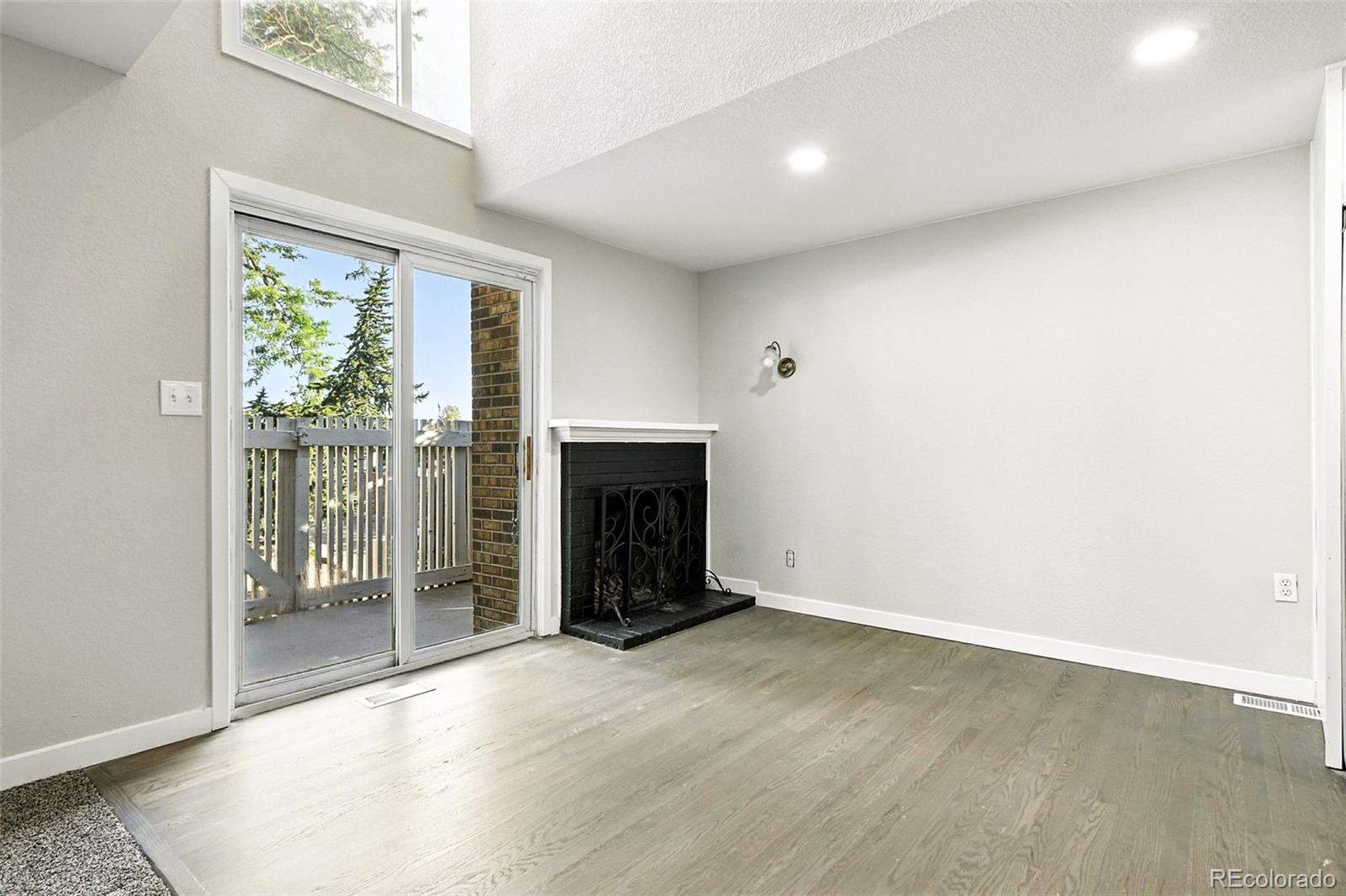 MLS Image #9 for 2976 s parker court,aurora, Colorado